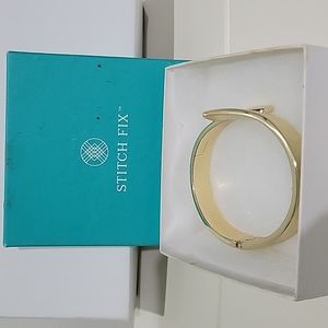 Bancroft Carter Twisted End Cuff/bangle